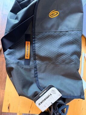 Timbuk2 Carbon Ripstop Tag with Yellow Accent
